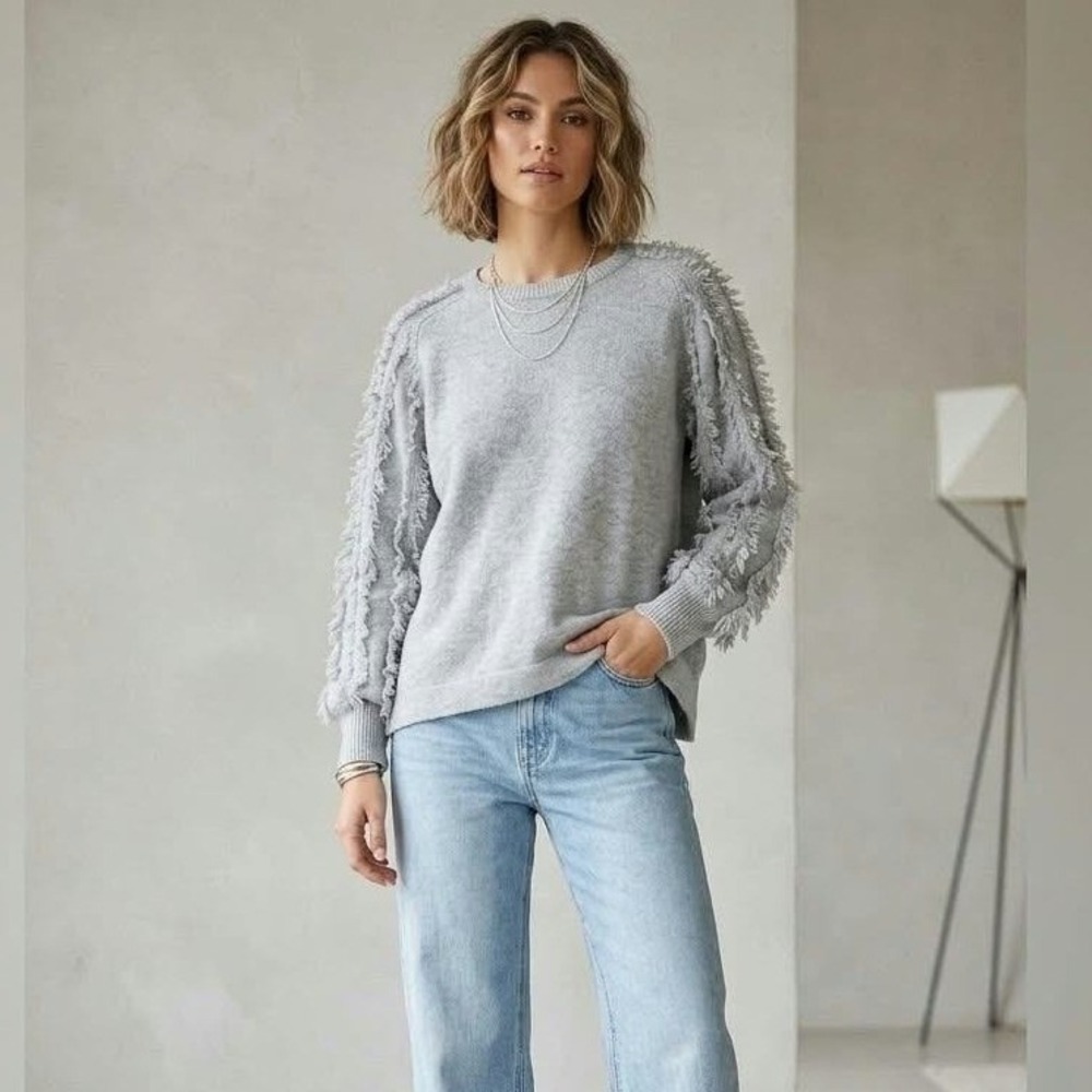 1.STATE Sweater Womens L Gray Fringed Sleeve Crewneck Knit Pullover Boho Casual
